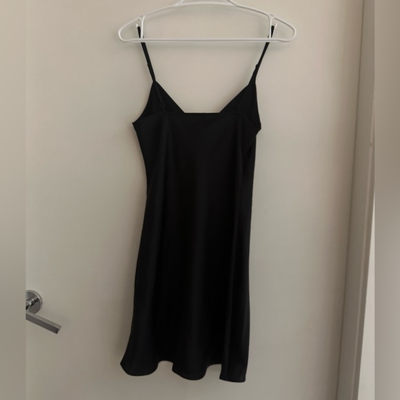 wilfred- black satin mini dress - Picture 3 of 3